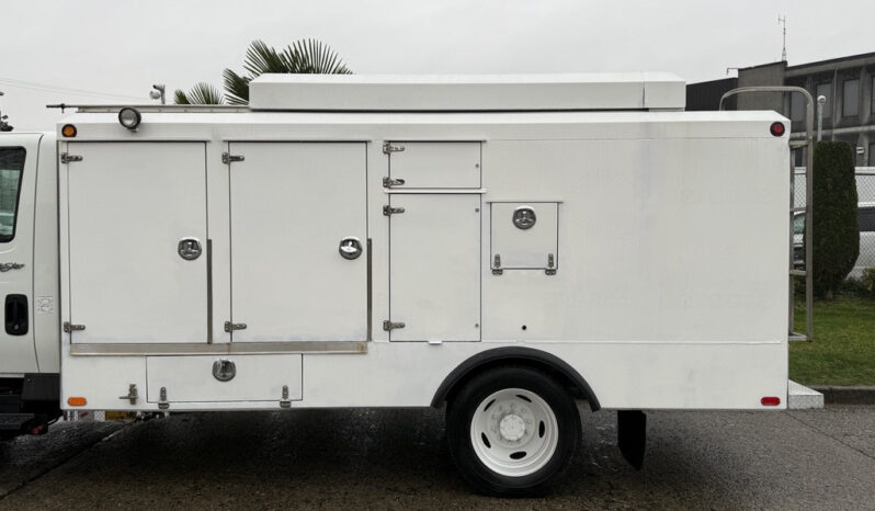 
								2014 International TerraStar full									
