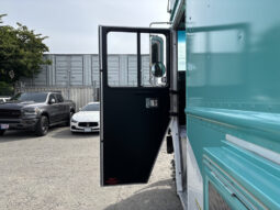 
										2020 Freightliner MT45 full									
