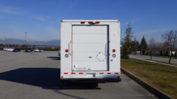 
										2009 Ford E-450 Super Duty full									