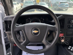 
										2020 Chevrolet Express 4500 full									