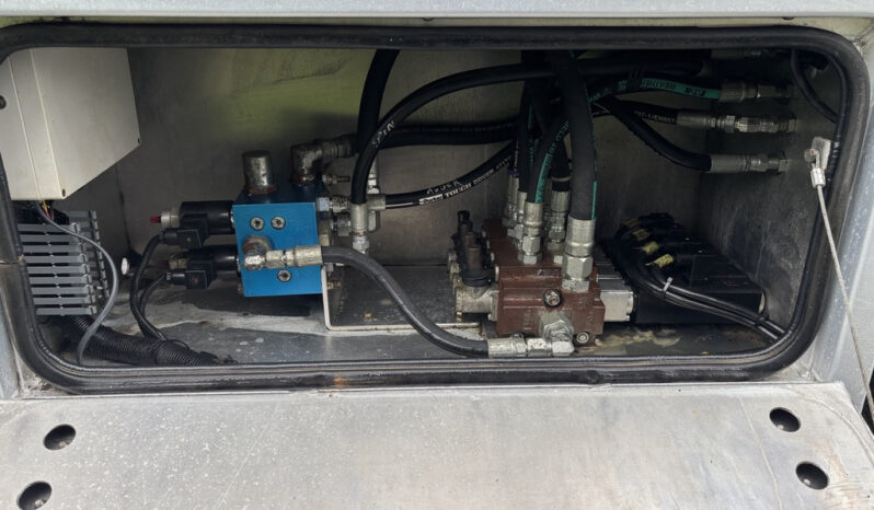 
								2014 International TerraStar full									