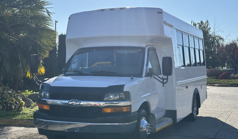 
								2017 Chevrolet Express full									