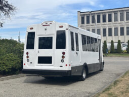 
										2020 Chevrolet Express 4500 full									