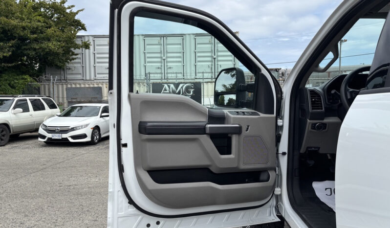 
								2022 Ford F-250 full									