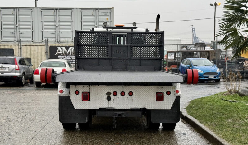 
								2019 Freightliner M2 106 full									
