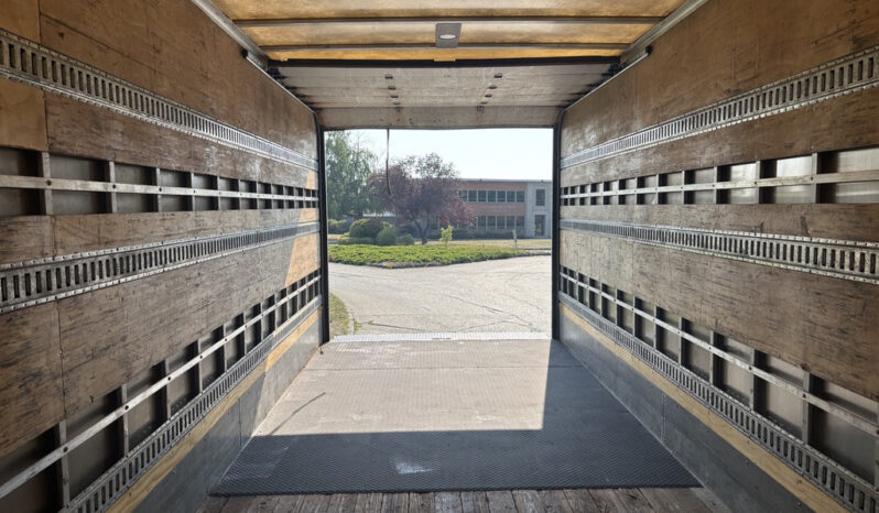 
								2012 Hino 338 full									