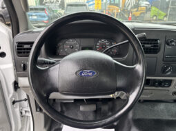 
										2006 Ford F-250 Super Duty full									