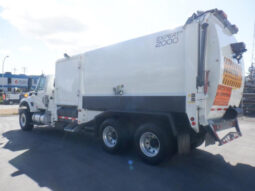 
										2008 International 7400 full									