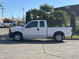 
										2006 Ford F-250 Super Duty full									