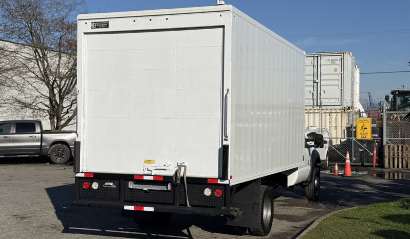 
								2010 Ford F-450 full									