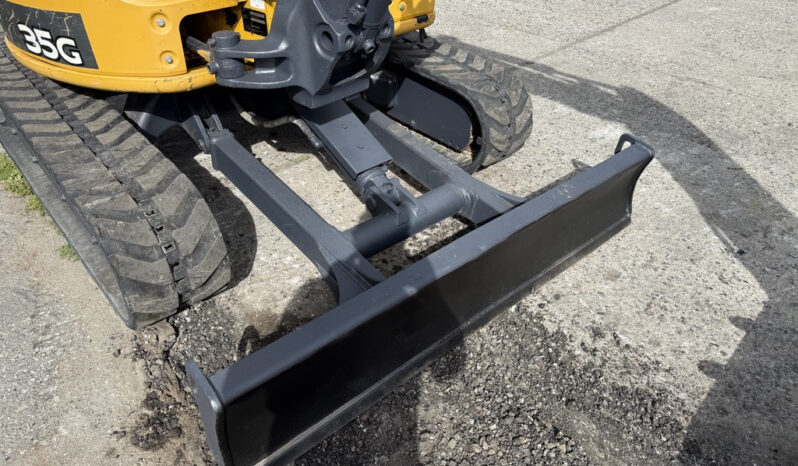 
								2017 John Deere 35G full									