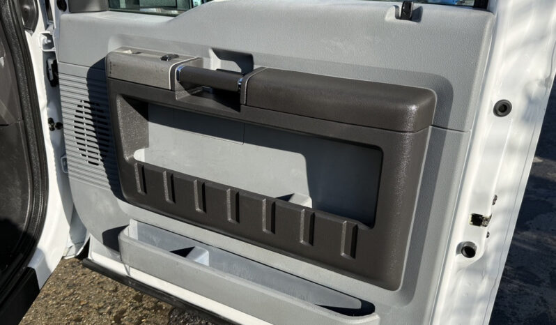 
								2010 Ford F-450 full									