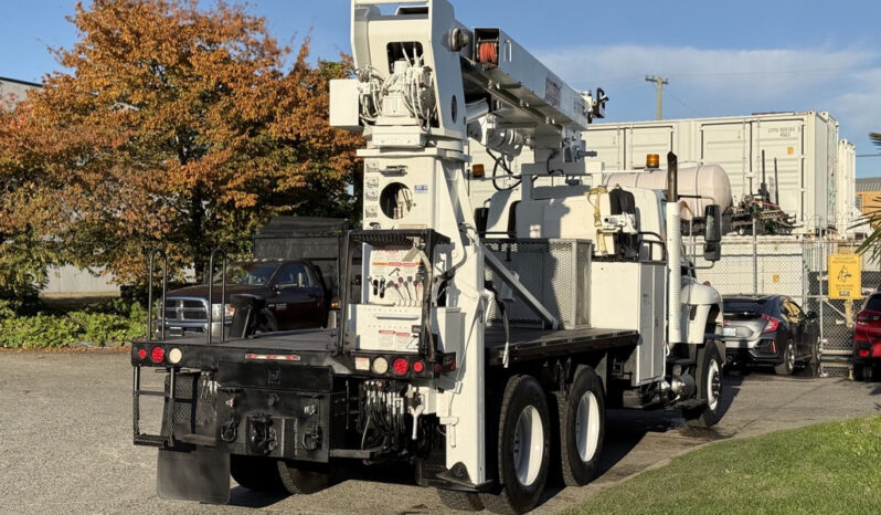 
								2011 International WorkStar full									