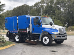 2013 International DuraStar