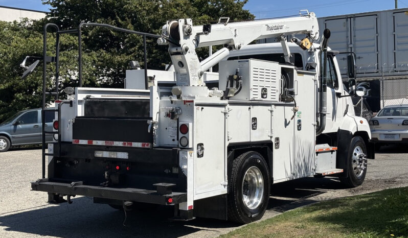 
								2022 Freightliner 108SD full									