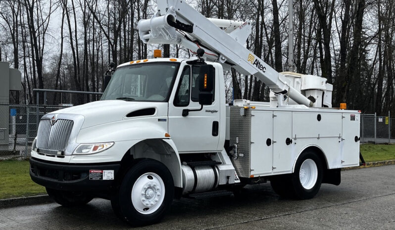 
								2013 International DuraStar full									