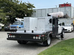 
										2008 Ford F-450 full									