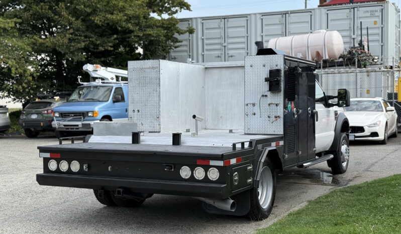 
								2008 Ford F-450 full									