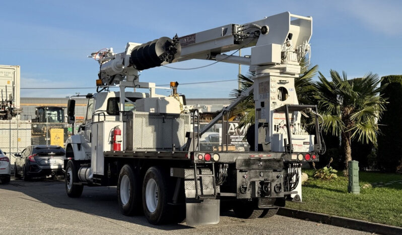 
								2011 International WorkStar full									