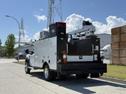 
										2023 Ford F-550 Super Duty full									