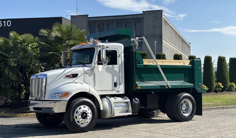 
								2015 Peterbilt 337 full									