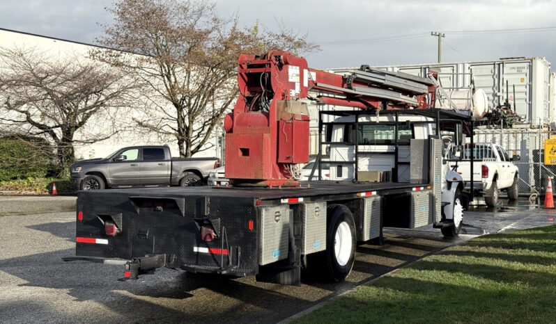 
								2010 International 4300 full									
