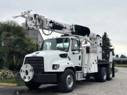 
										2013 Freightliner 114SD full									