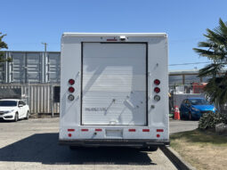 
										2011 Ford E-450 Super Duty full									