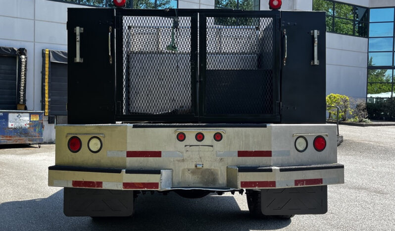 
								2008 Ford F-550 full									