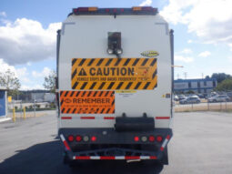 
										2008 International 7400 full									