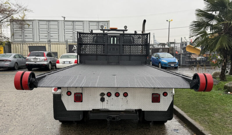 
								2019 Freightliner M2 106 full									