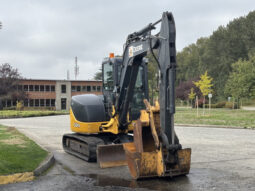 
										2010 John Deere 60D full									