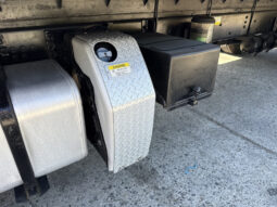 2015 Freightliner M2 106