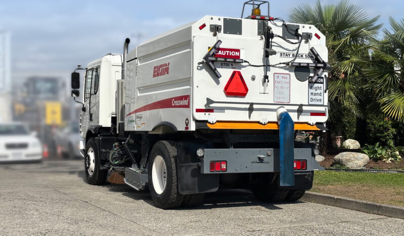 
								2012 Autocar Xpert full									