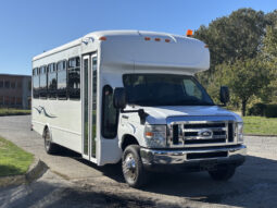 
										2013 Ford Econoline full									