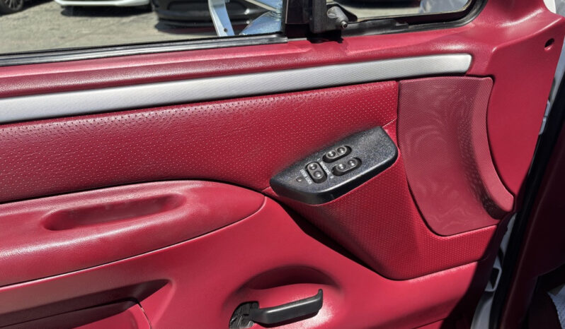 
								1995 Ford F-250 full									