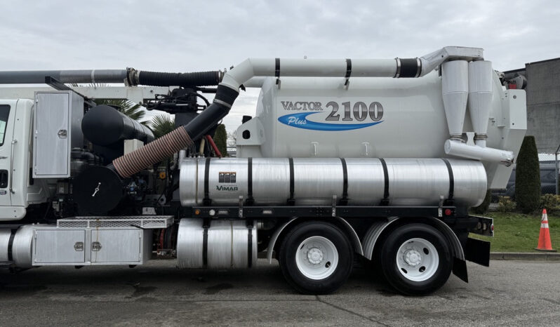 
								2013 International WorkStar full									