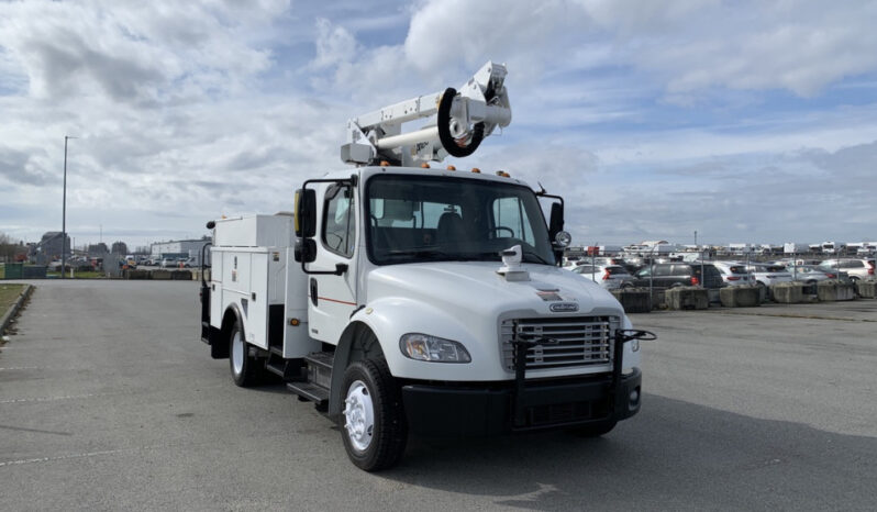 
								2010 Freightliner M2 106 full									