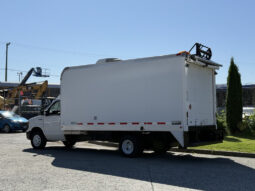 
										2013 Ford Econoline full									