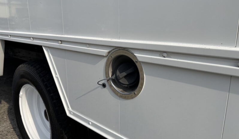
								2008 Ford E-350 full									
