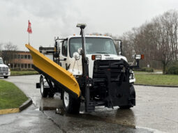 
										2016 Freightliner 108SD full									