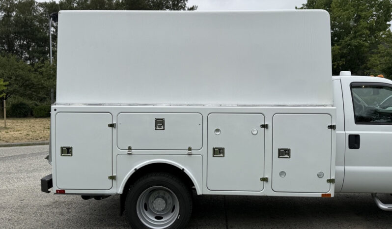
								2008 Ford F-450 full									