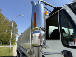 
										2009 International 7500 full									