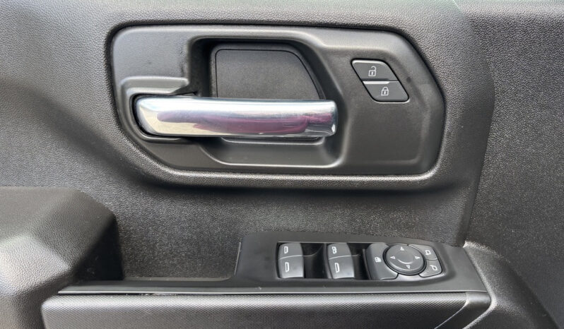 
								2023 Chevrolet Silverado 2500HD full									
