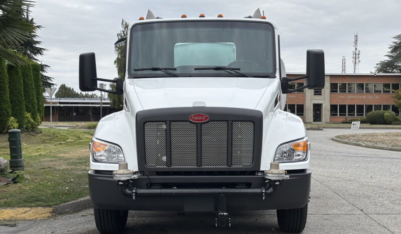 
								2025 Peterbilt 536 full									