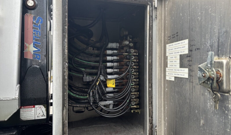 
								2011 International 7500 full									