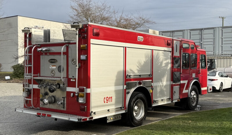 
								2006 E-One Typhoon full									