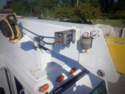 2006 Freightliner FS 65