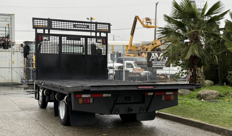 
								2015 Hino 195 full									