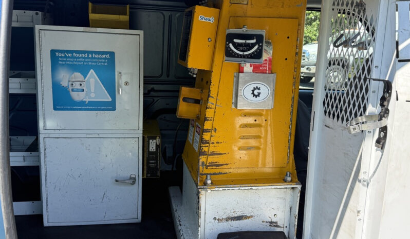 
								2006 Ford Econoline full									